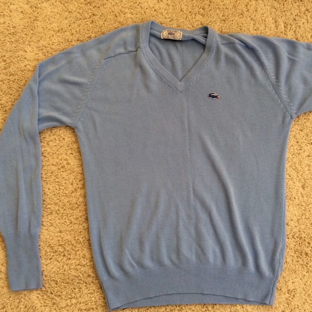 Vintage Izod/Lacoste Men's blue V neck sweater L